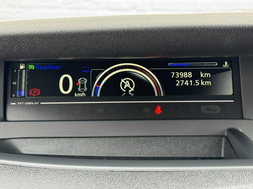 40401684-49.jpg