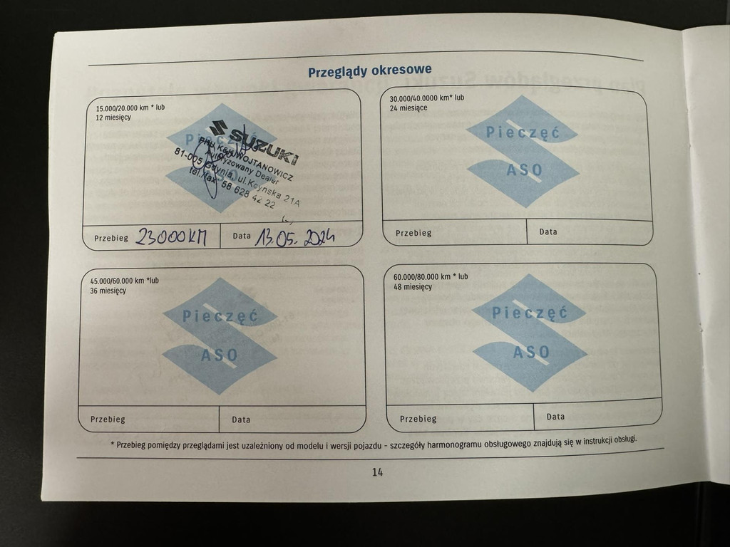 41564946-47.jpg