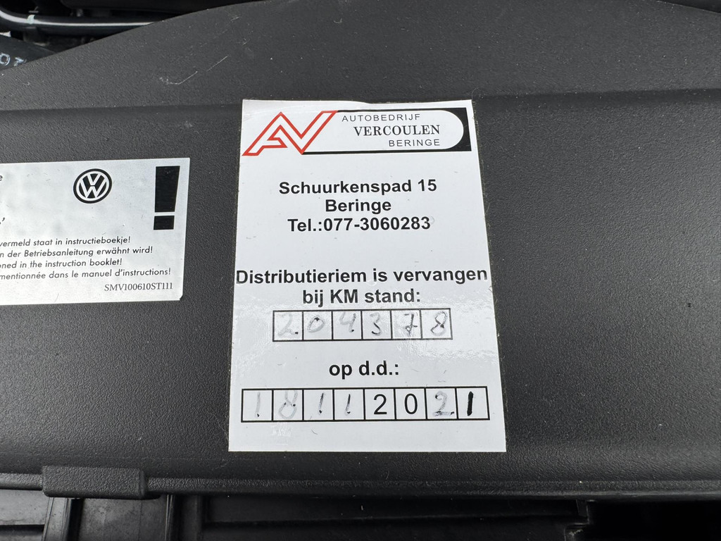 44461838-44.jpg