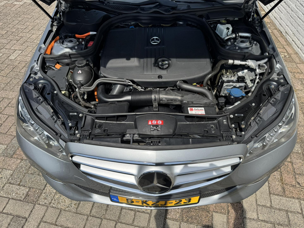 45790996-37.jpg