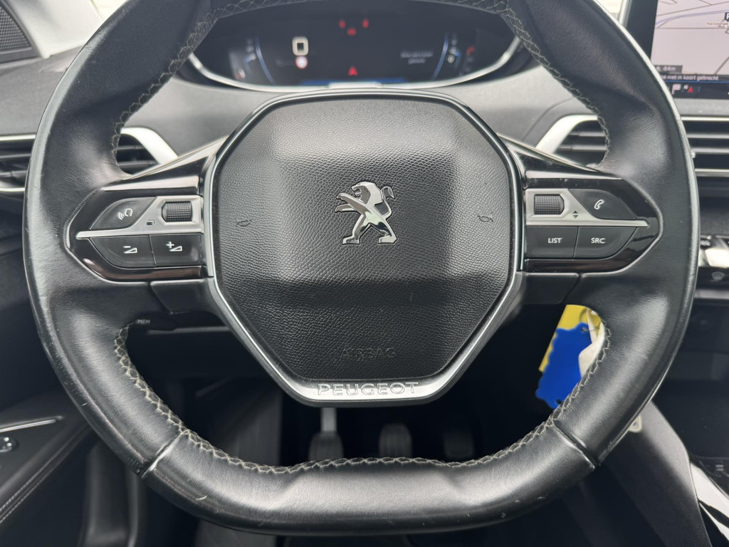 45958082-37.jpg