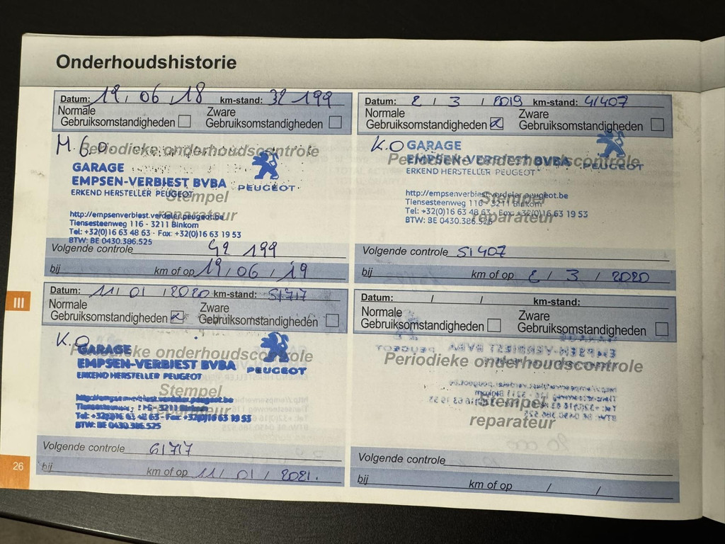 46760132-37.jpg