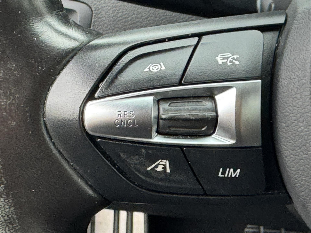 46896666-4.jpg