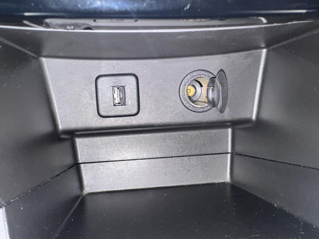 46988536-42.jpg