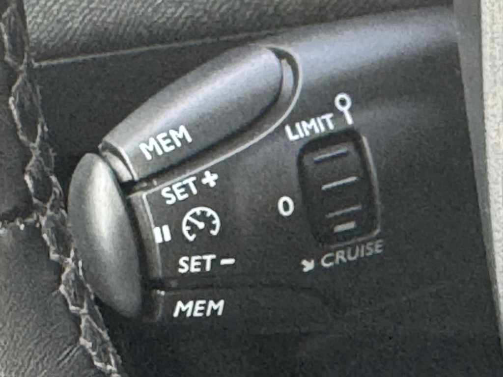 47400522-5.jpg