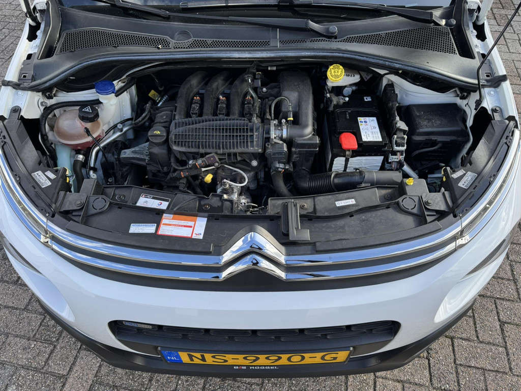 47700162-34.jpg