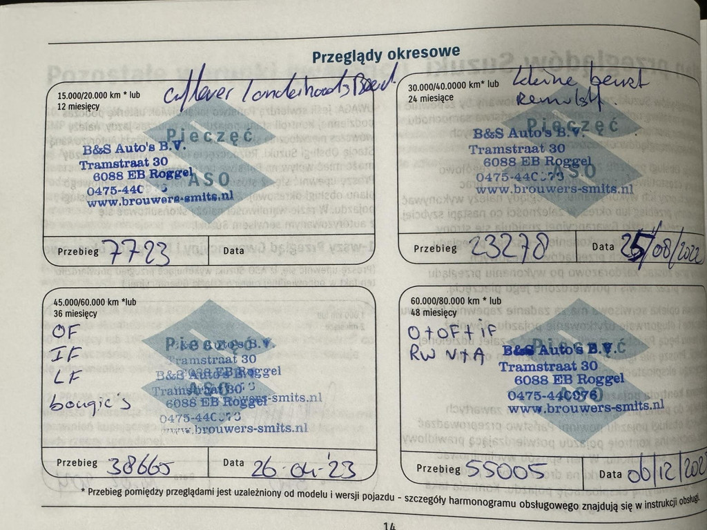 47701597-38.jpg