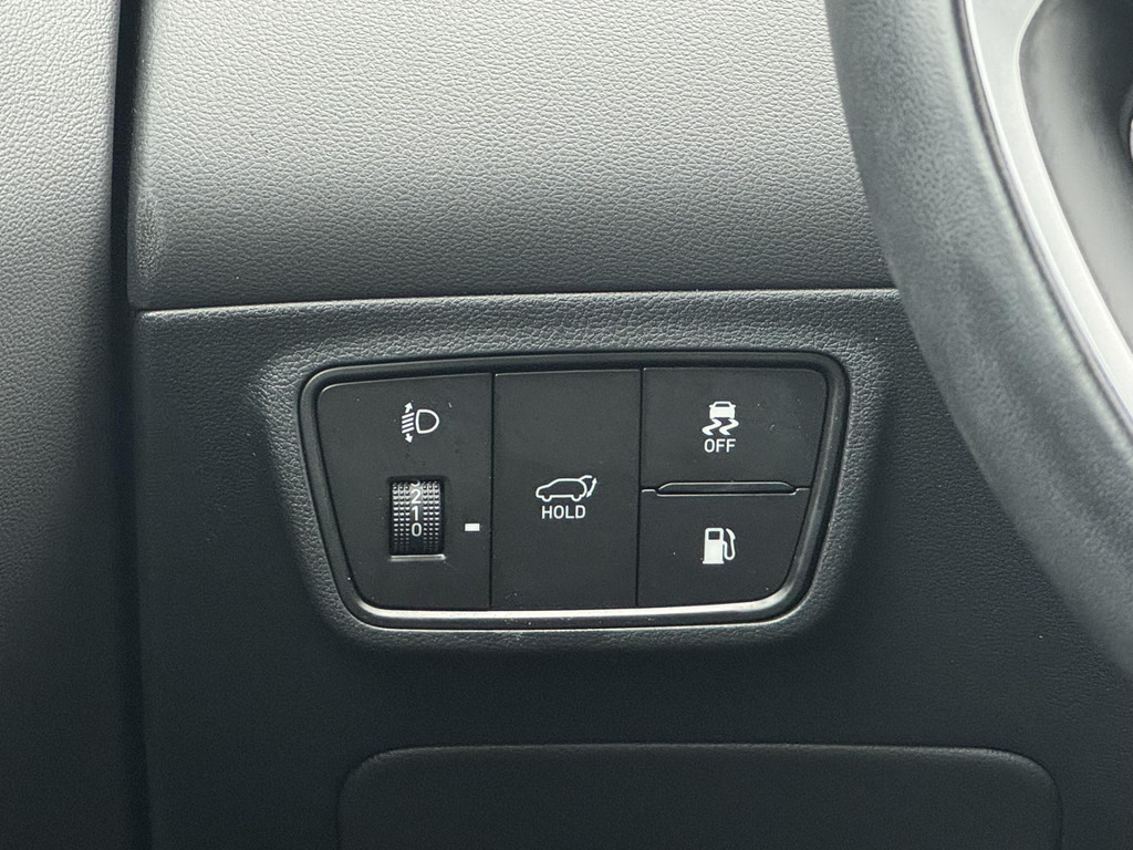 47728950-52.jpg