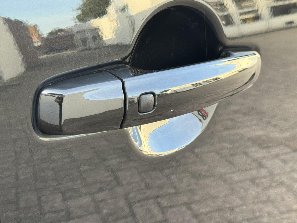 47798059-24.jpg