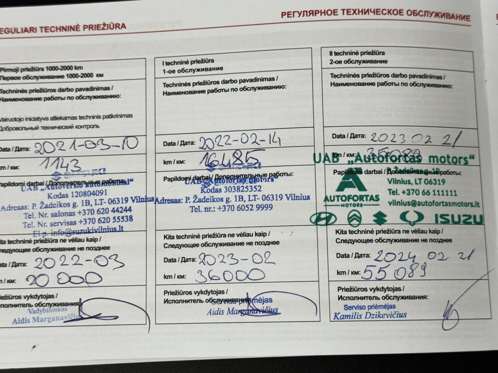 47801729-47.jpg